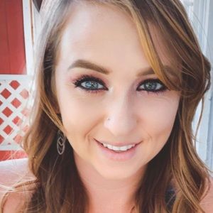 Meet your Posher, Brittnie